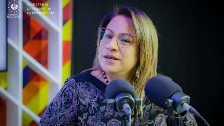Alrededor de mil empresarios se dedican a brindar atención al turismo nacional e internacional en todo el territorio nacional.