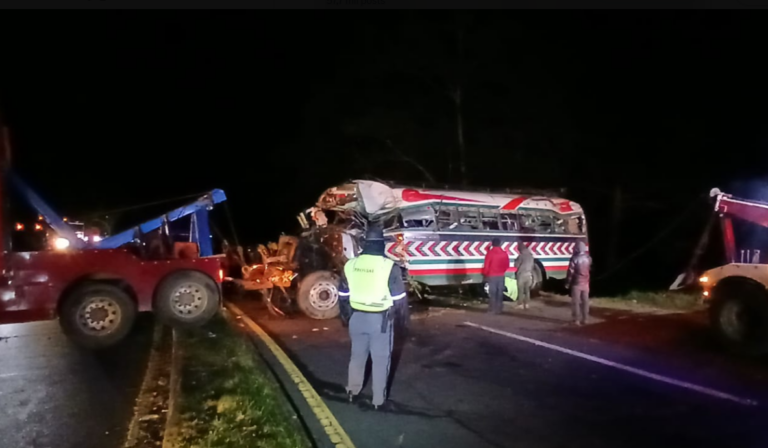 ACCIDENTE-BUS-KM-173-DE-LA-INTER.-15-MUERTOS