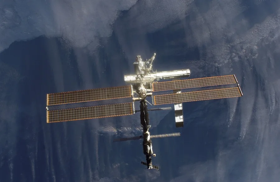 nasa-eei-estacion-espacial-internacional-evacuacion-tripulacion-fuga-aire-1