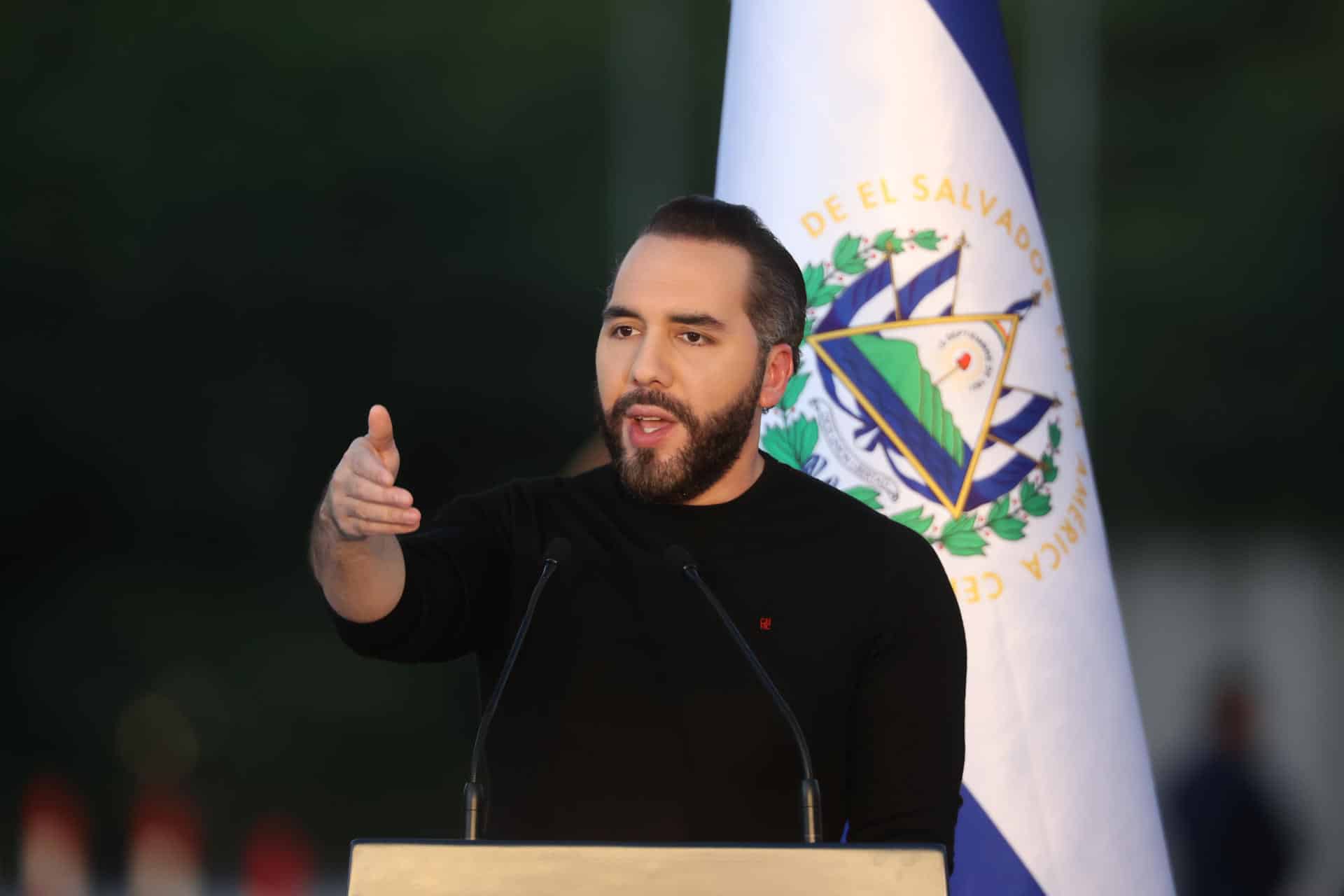 La economía de El Salvador "crecerá arriba del 4 %" en 2025, según el presidente Bukele